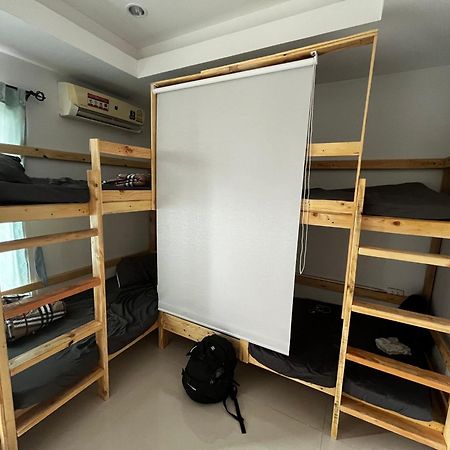 The European House Pattaya Bed & Breakfast ภายนอก รูปภาพ
