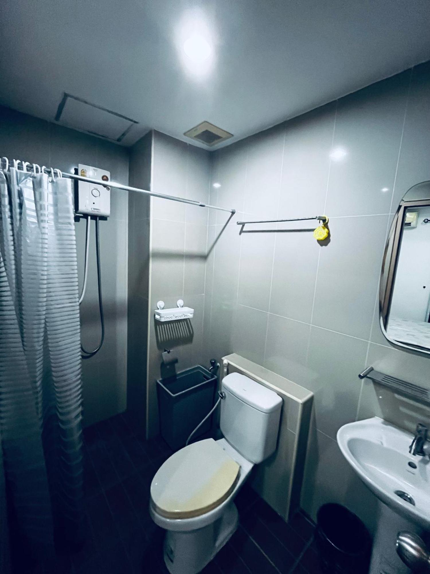 The European House Pattaya Bed & Breakfast ภายนอก รูปภาพ